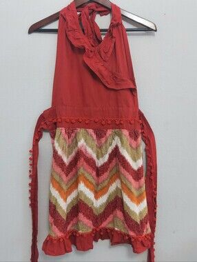 Sur La Table Ruffle & Pompom Detail Halter Red Chevron Apron OS Festive Hostess